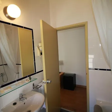 招待所 米兰拉讷萨