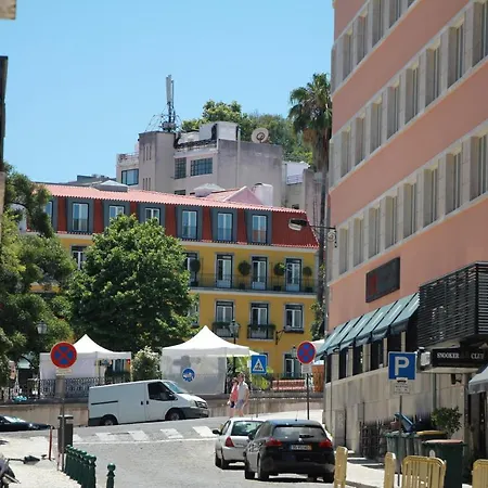 米兰拉讷萨 招待所 Lisboa