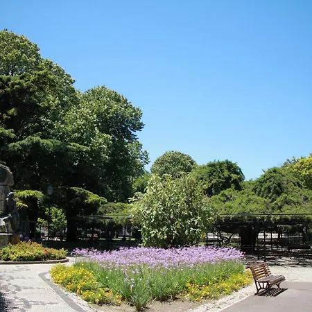 米兰拉讷萨 招待所