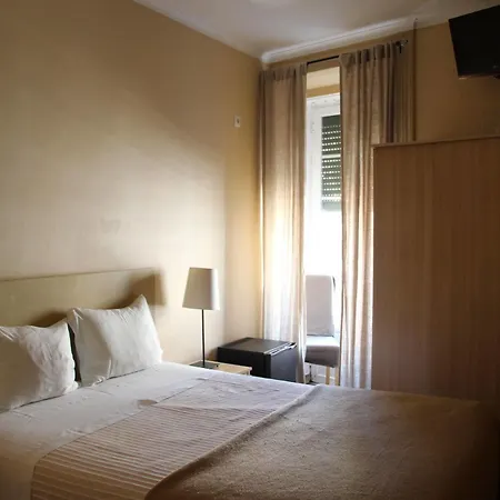 米兰拉讷萨 Lisboa